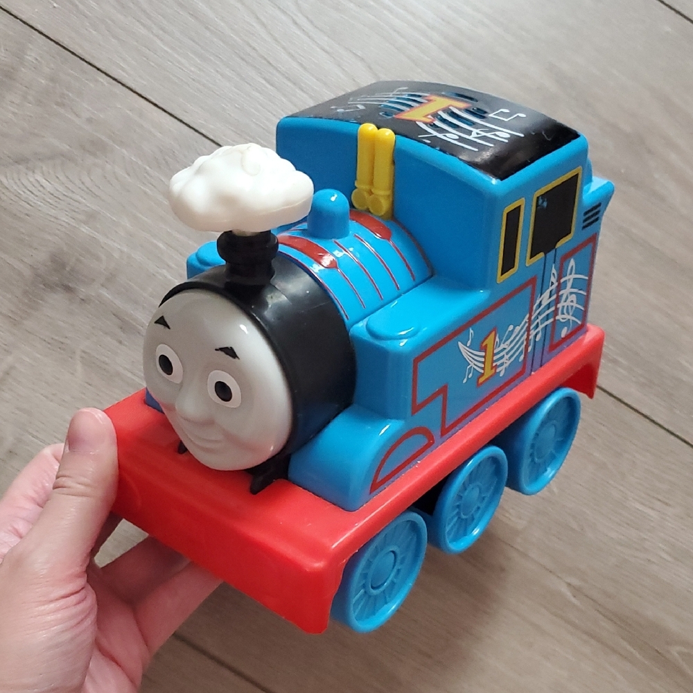 Thomas the Tank Engine Musical Melodies Push Along 2015 Mattel Toy